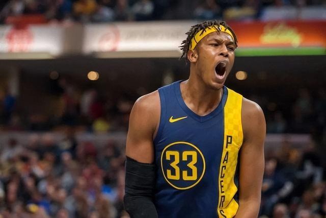 亚冠-C罗梅开二度轰913球 利雅得胜利3-1胜