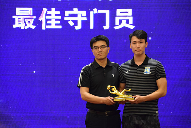 俄体育部长：俄方欢迎世界泳联解禁俄运动员